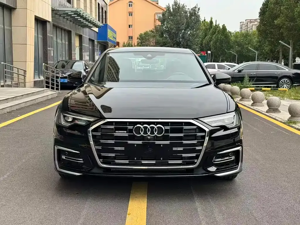 Audi A6L 2025 из CN, фото 2