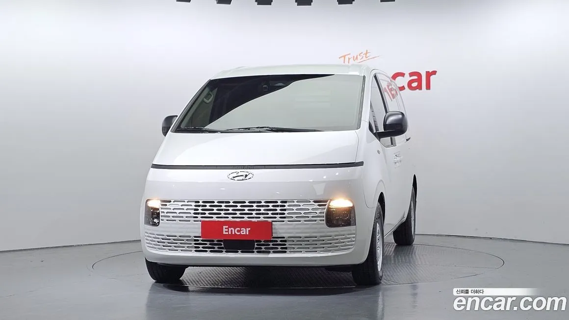 Hyundai Staria 2022 из KR, фото 3