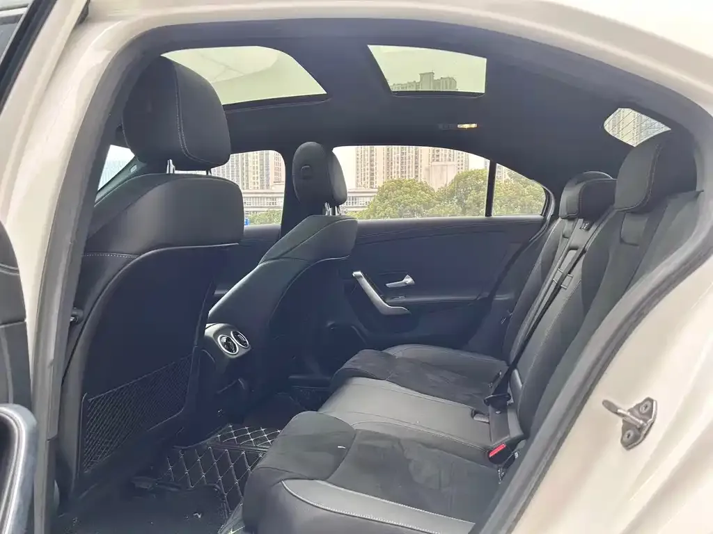 Mercedes-Benz A-Class 2021 из CN, фото 10