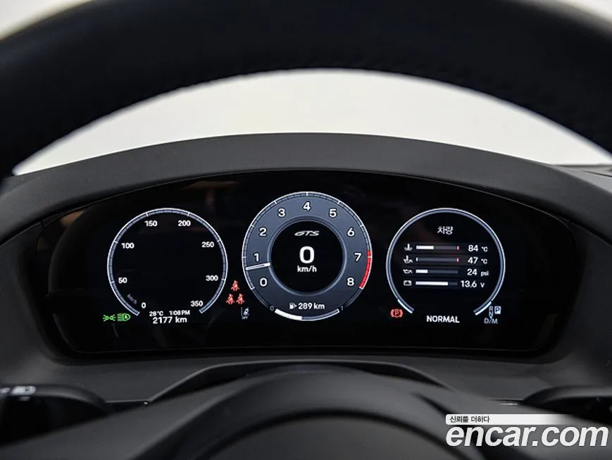 Porsche Panamera 2025 из KR, фото 8