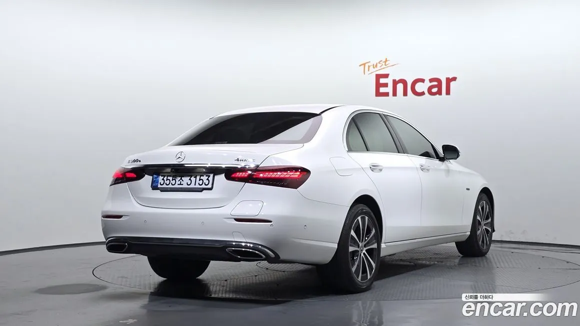 Mercedes-Benz E-Class 2021 из KR, фото 2