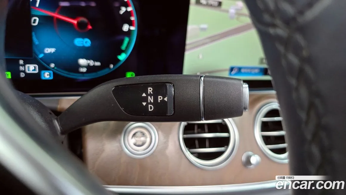 Mercedes-Benz E-Class 2021 из KR, фото 9