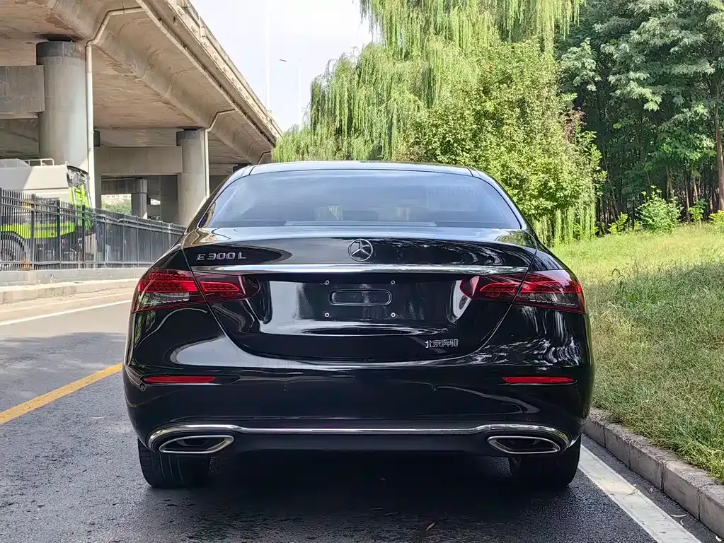 Mercedes-Benz E-Class 2023 из CN, фото 5