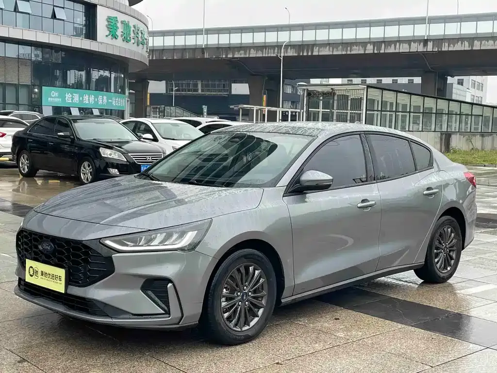 Ford Focus 2022 из CN, фото 1