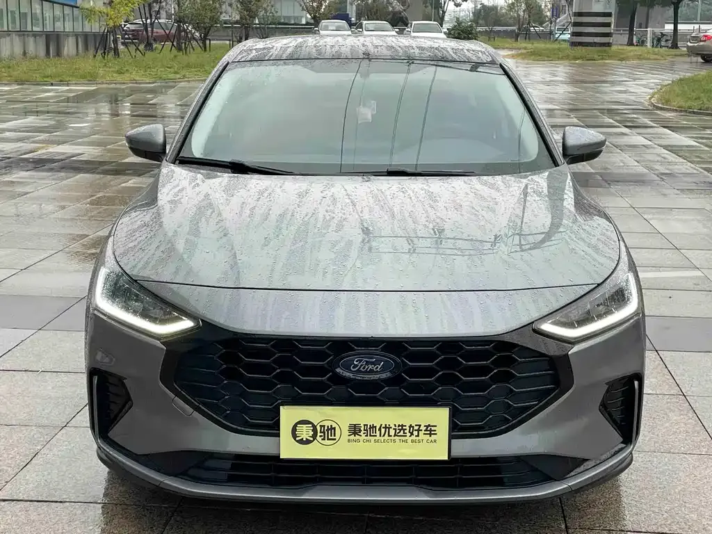 Ford Focus 2022 из CN, фото 2