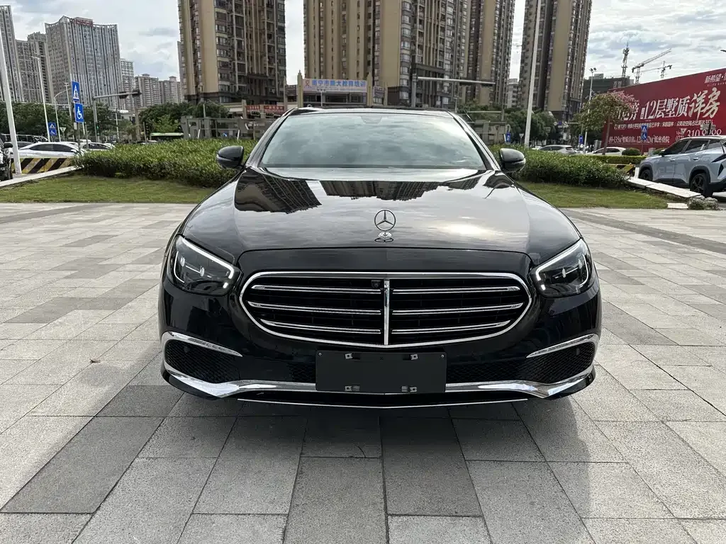 Mercedes-Benz E-Class 2022 из CN, фото 2