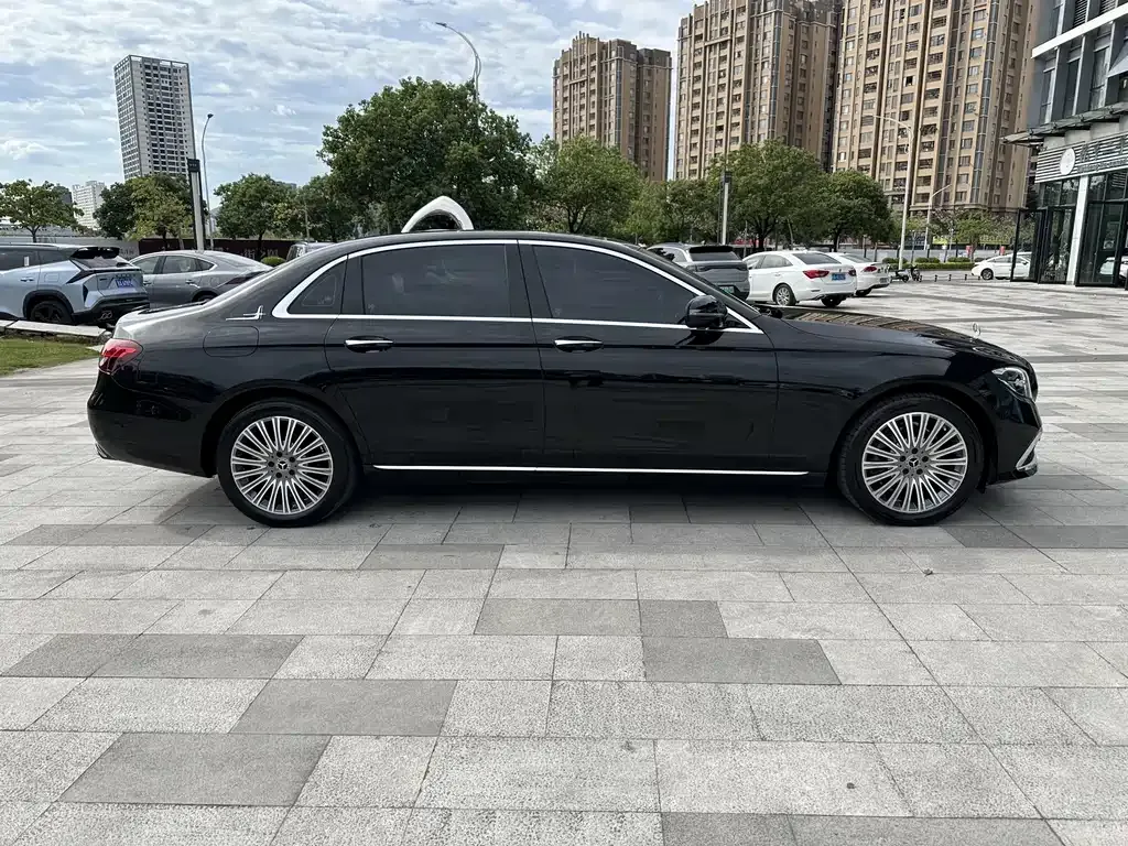 Mercedes-Benz E-Class 2022 из CN, фото 4