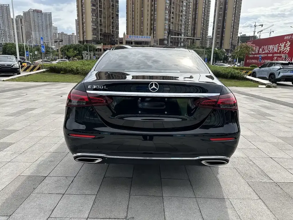 Mercedes-Benz E-Class 2022 из CN, фото 5
