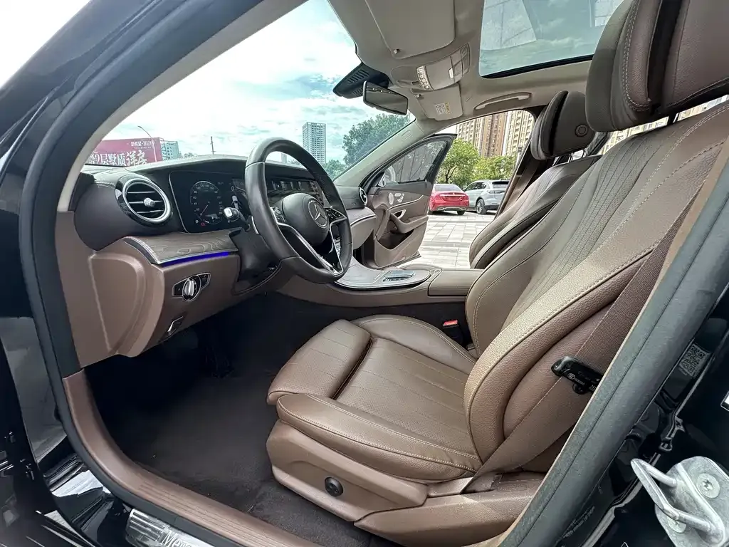 Mercedes-Benz E-Class 2022 из CN, фото 9