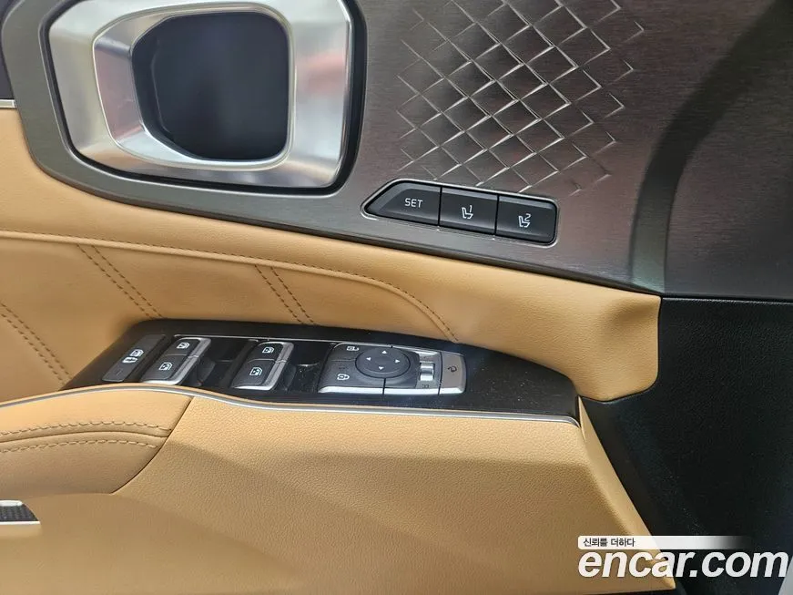 Kia Sorento — фото 10
