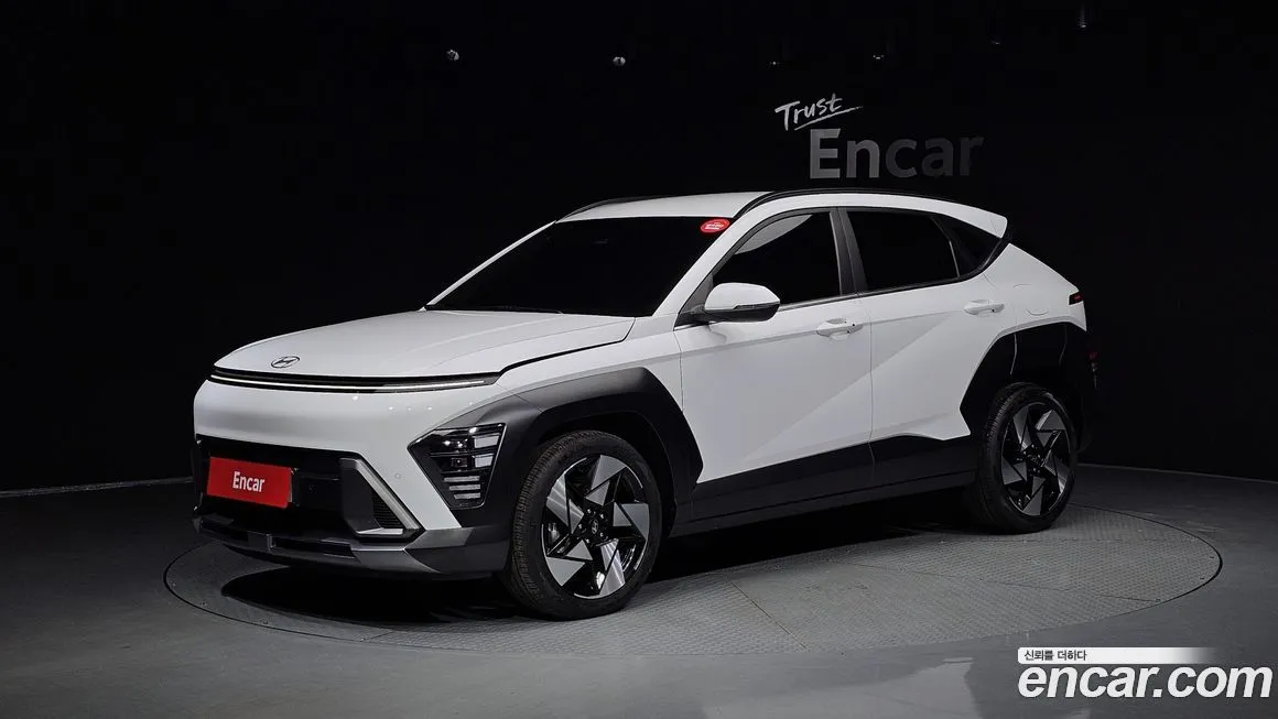 Hyundai Kona — фото 1
