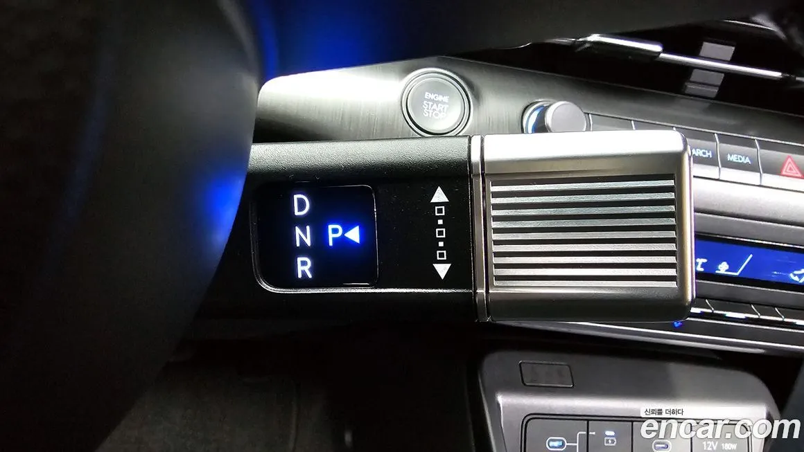 Hyundai Kona — фото 9