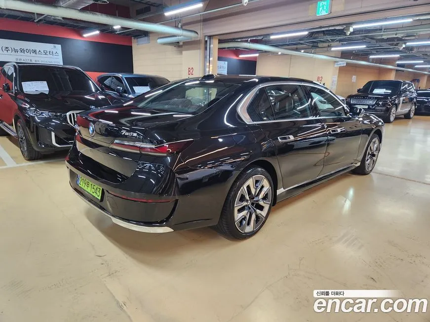 BMW 7-Series 2024 из KR, фото 2