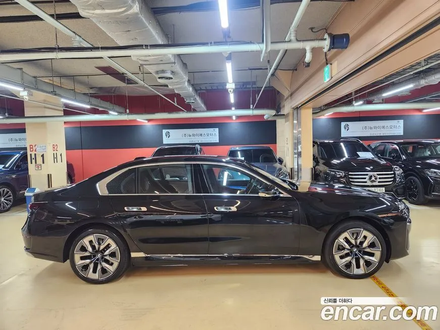 BMW 7-Series 2024 из KR, фото 4