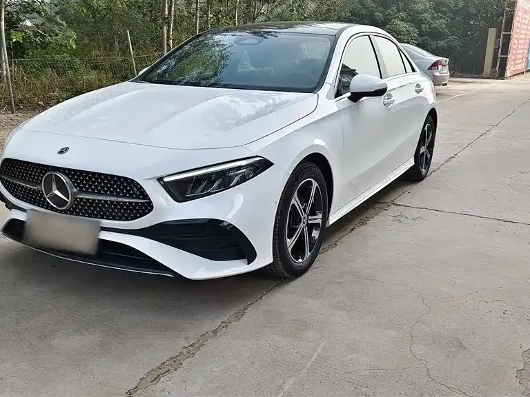 Mercedes-Benz A-Class 2024 из CN, фото 2