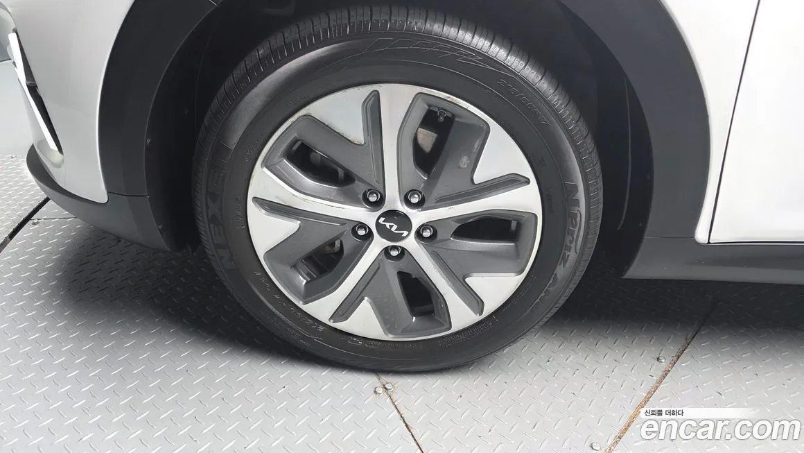 Kia Niro 2023 из KR, фото 5