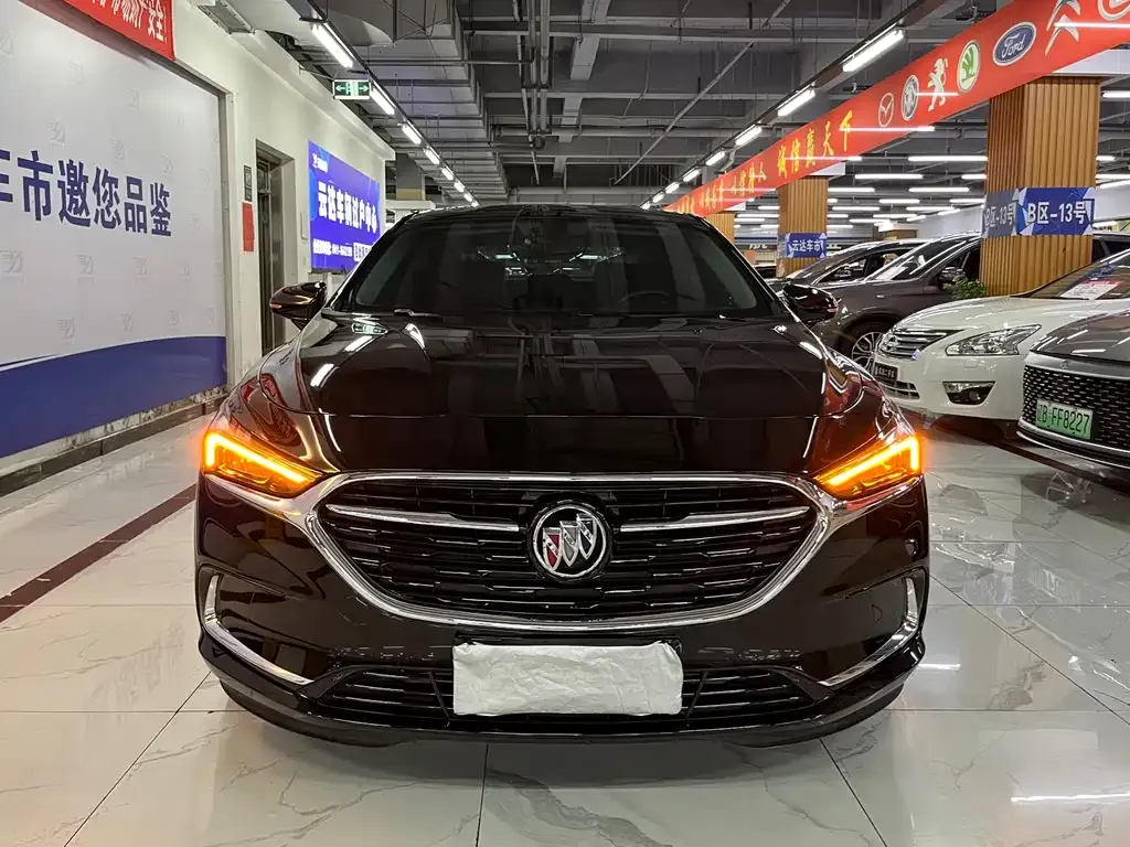 Buick LaCrosse 2022 из CN, фото 1