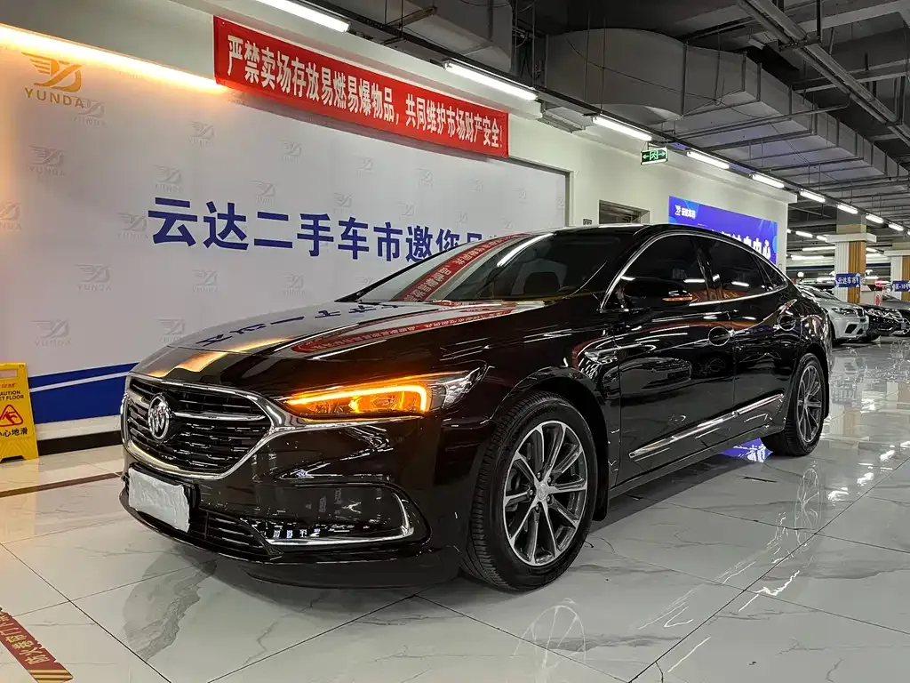 Buick LaCrosse 2022 из CN, фото 2
