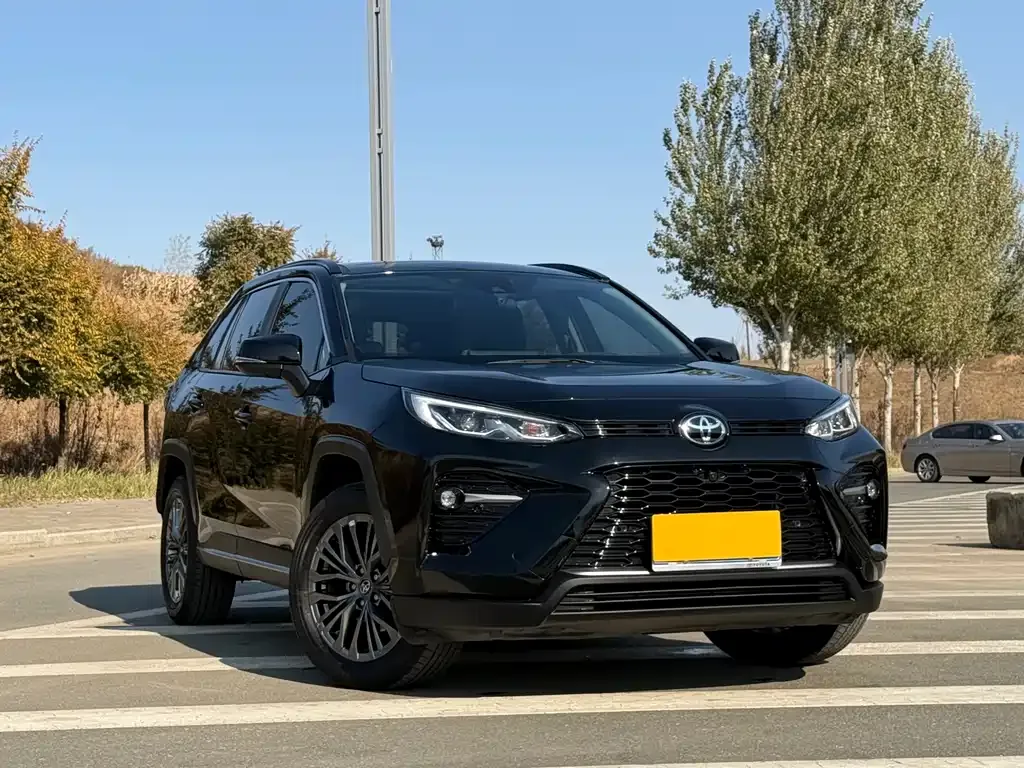 Toyota Wildlander 2023 из CN, фото 3