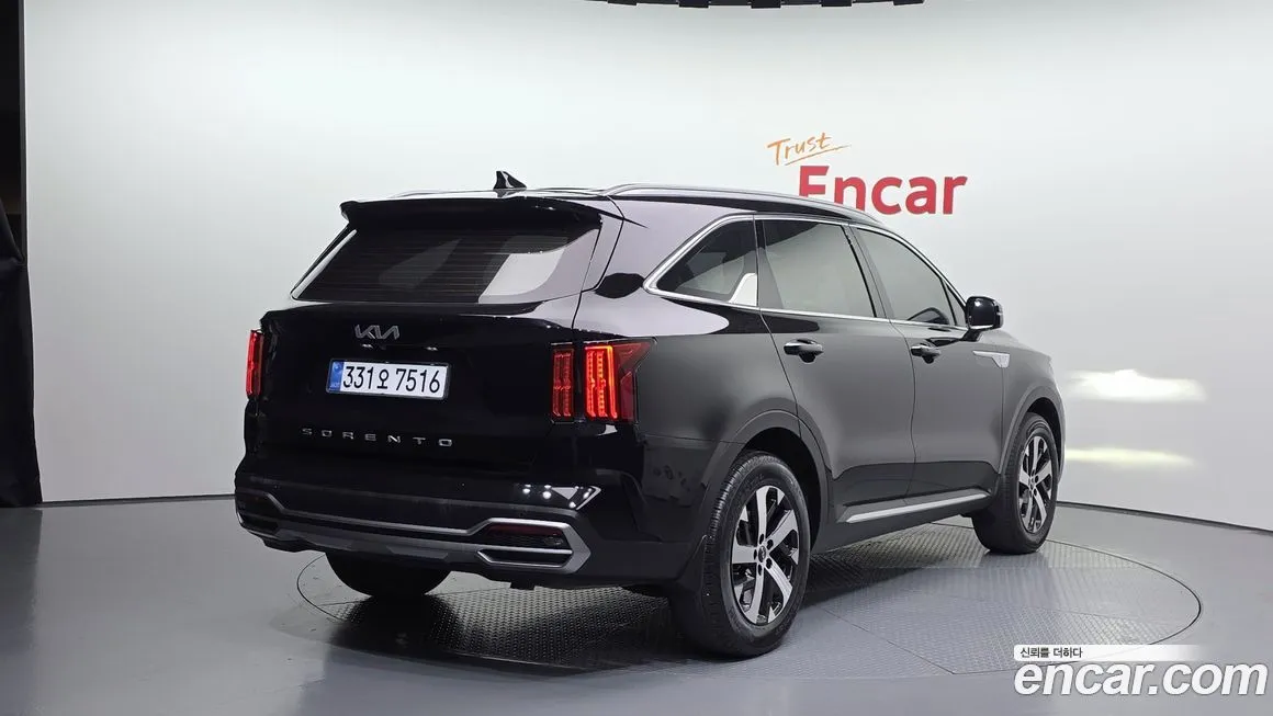 Kia Sorento — фото 2