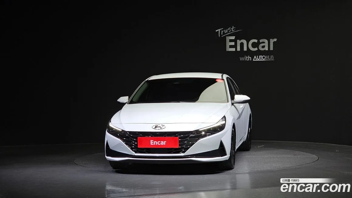 Hyundai AVANTE — фото 3