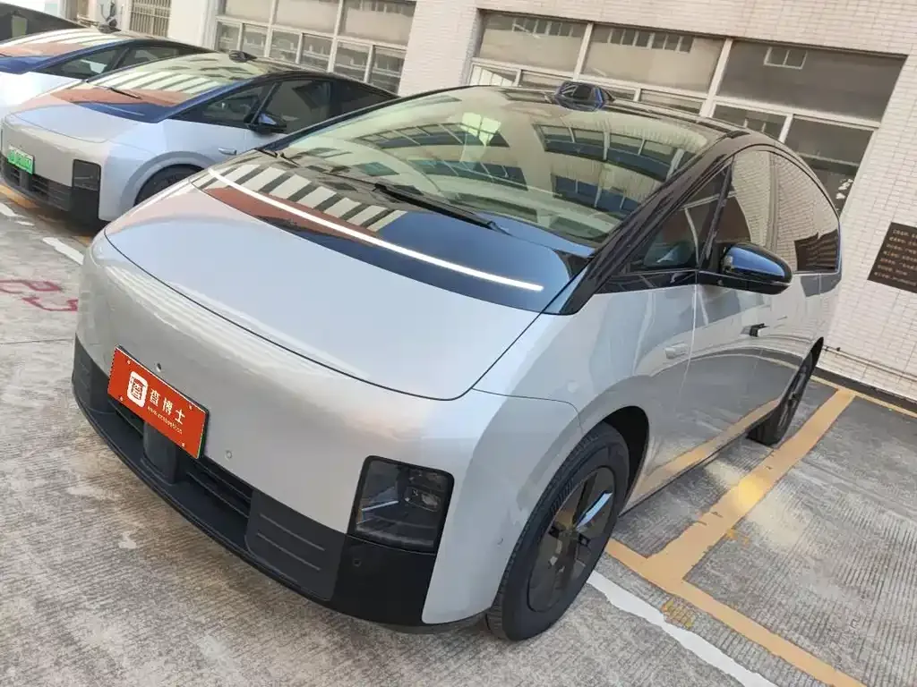 Li Auto MEGA 2024 из CN, фото 1