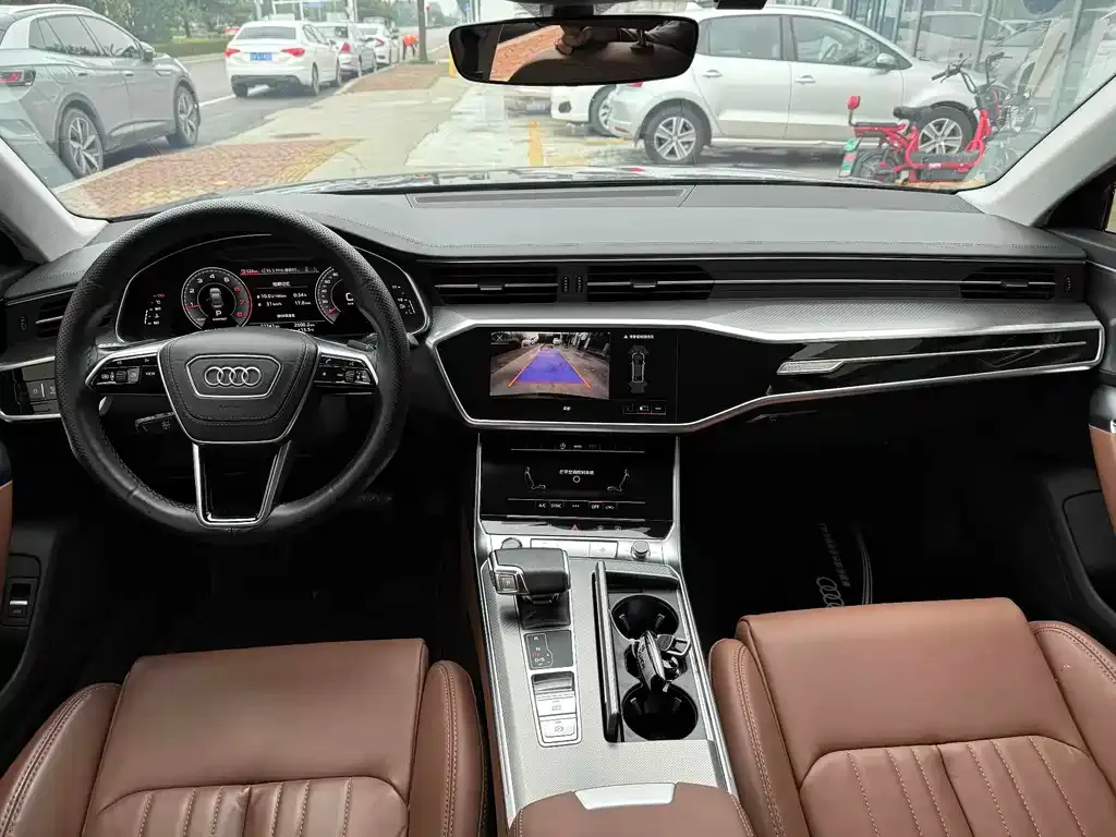 Audi A6L 2024 из CN, фото 2
