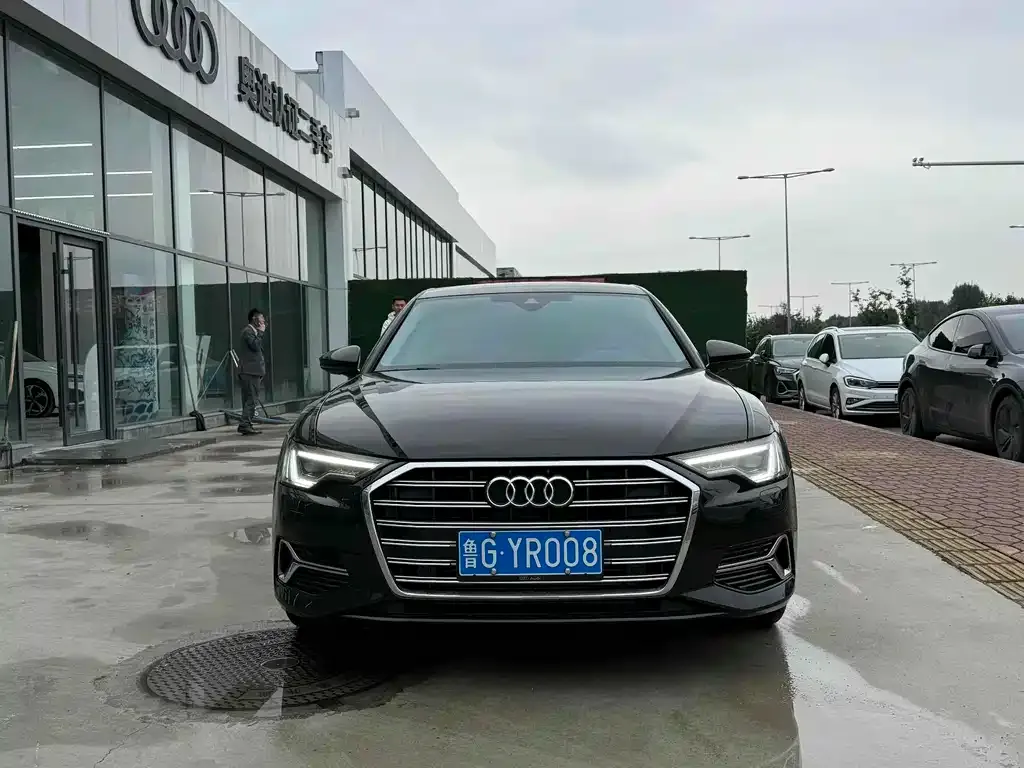 Audi A6L 2024 из CN, фото 4