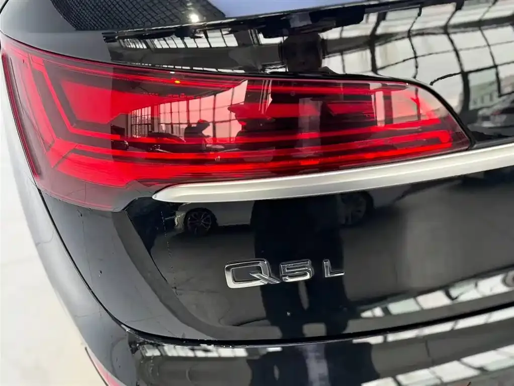 Audi Q5L 2023 из CN, фото 10