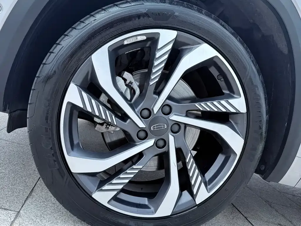Geely Xingyue L 2023 из CN, фото 6