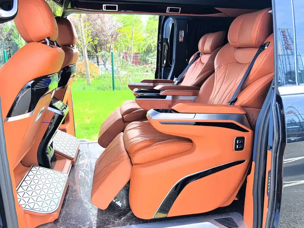 Mercedes-Benz Vito 2024 из CN, фото 5