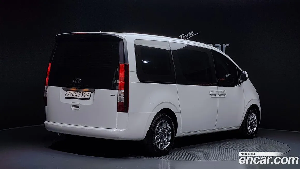 Hyundai Staria 2022 из KR, фото 2