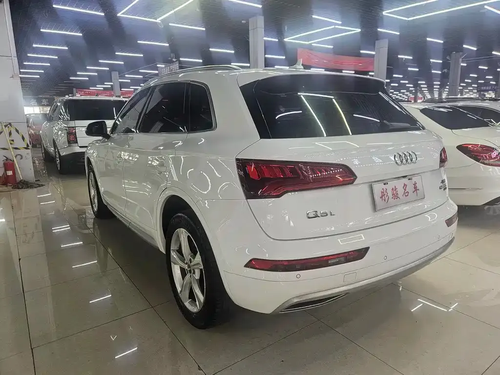 Audi Q5L 2021 из CN, фото 7