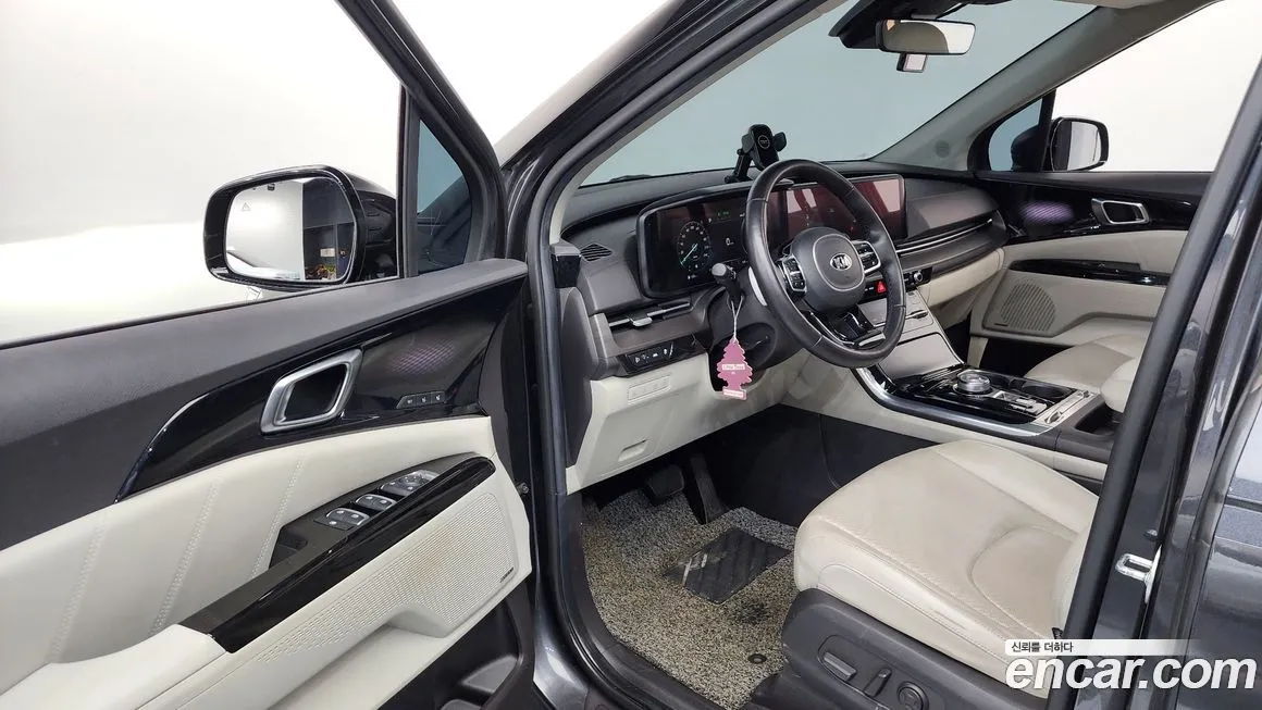 Kia Carnival — фото 10