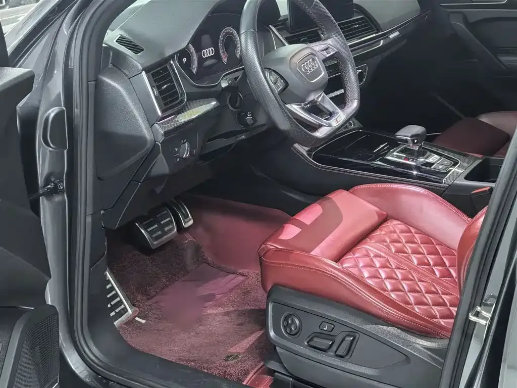 Audi SQ5 2022 из CN, фото 10