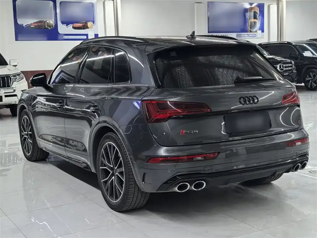 Audi SQ5 2022 из CN, фото 5