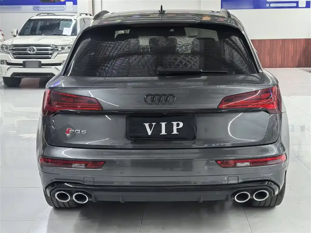 Audi SQ5 2022 из CN, фото 6