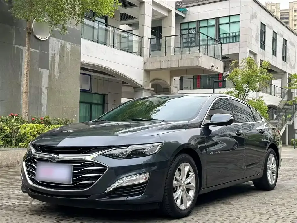 Chevrolet Malibu XL — фото 1