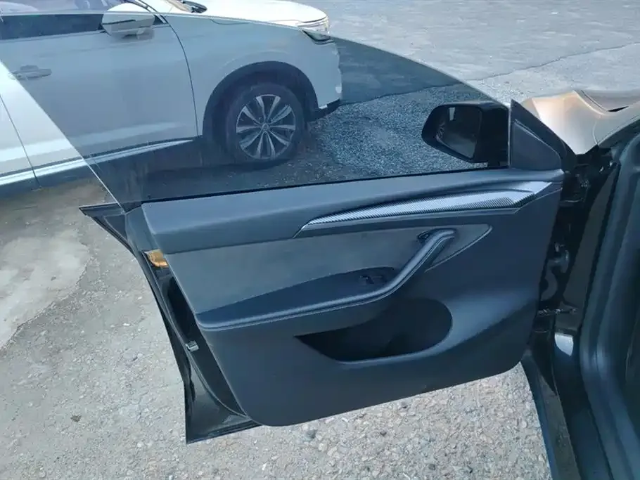 Tesla Model Y 2021 из CN, фото 7