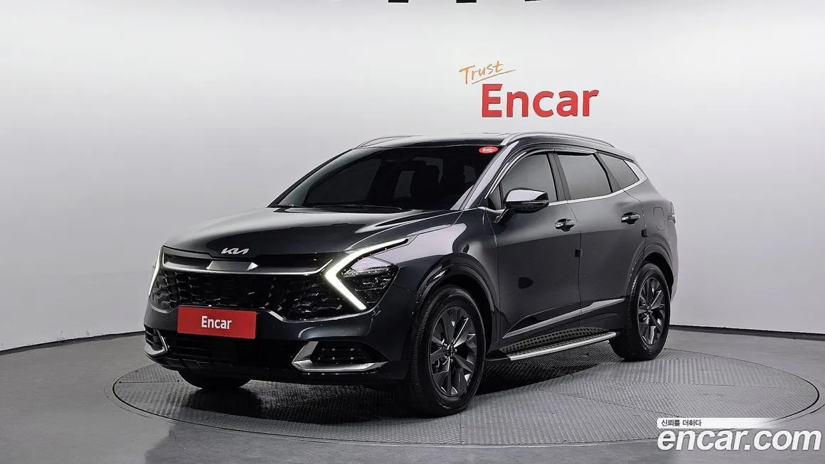 Kia Sportage — фото 1