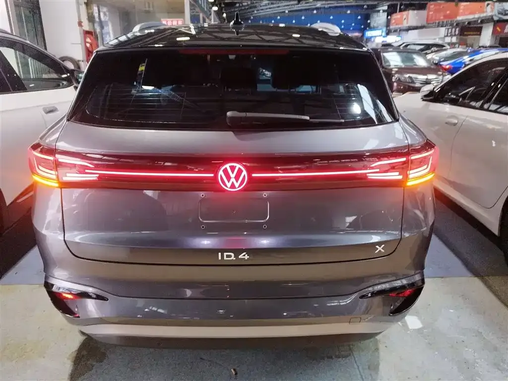 Volkswagen ID.4 X 2023 из CN, фото 6