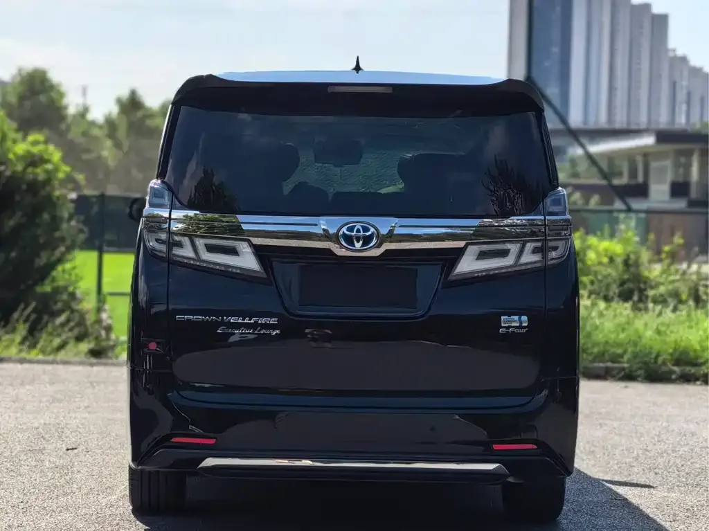 Toyota Vellfire 2022 из CN, фото 5