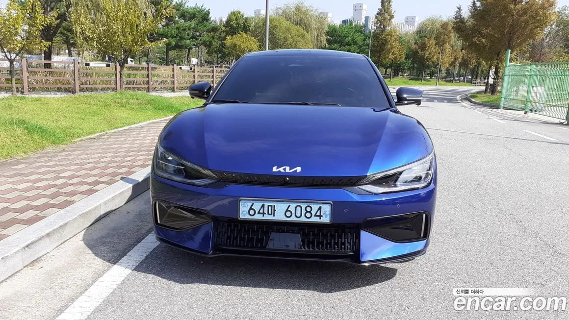 Kia EV6 2023 из KR, фото 4