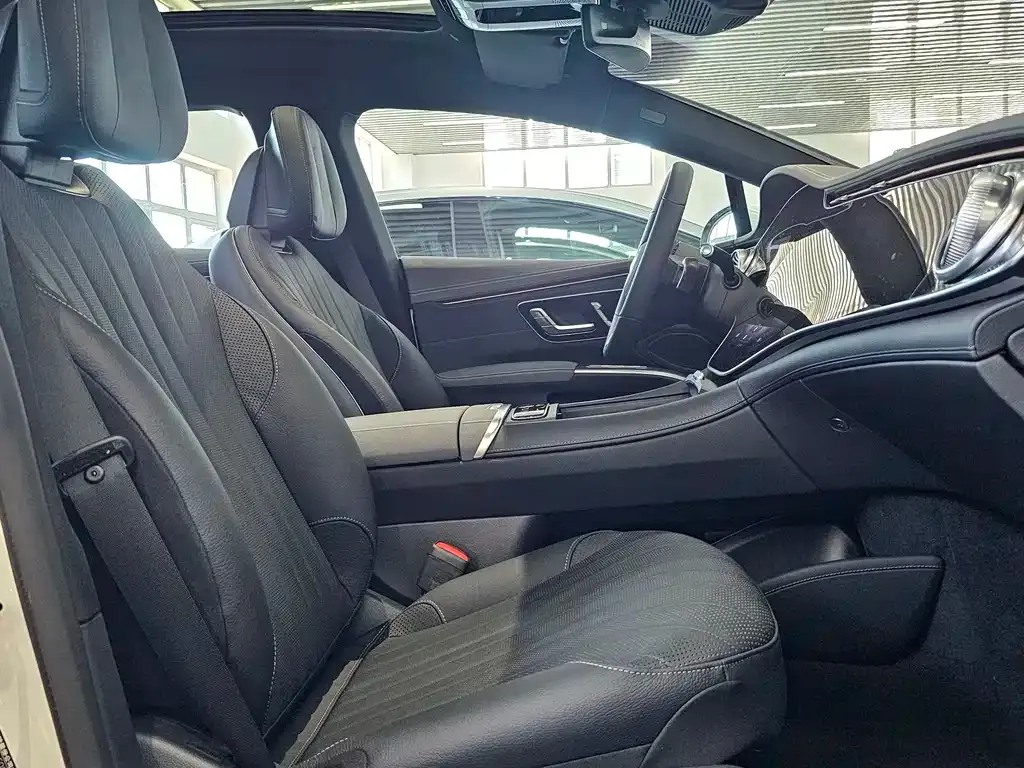Mercedes-Benz EQS 2025 из CN, фото 10