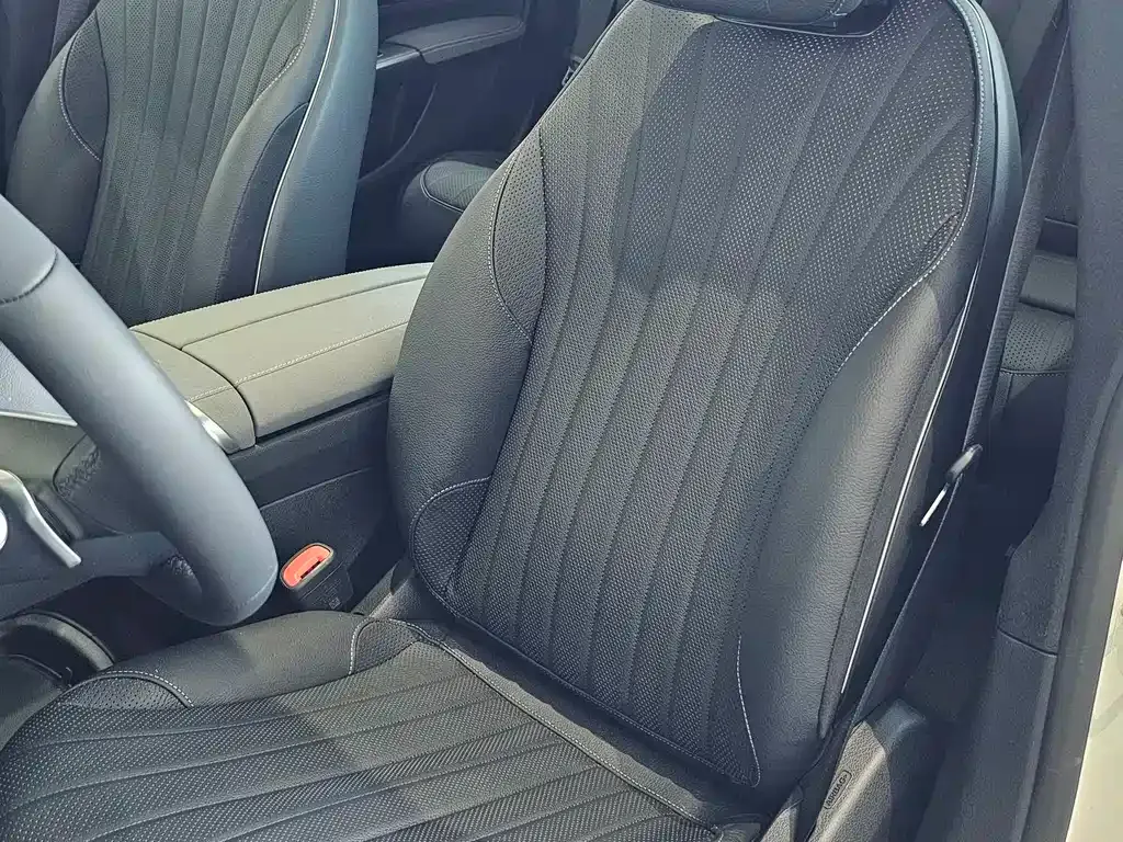 Mercedes-Benz EQS 2025 из CN, фото 8