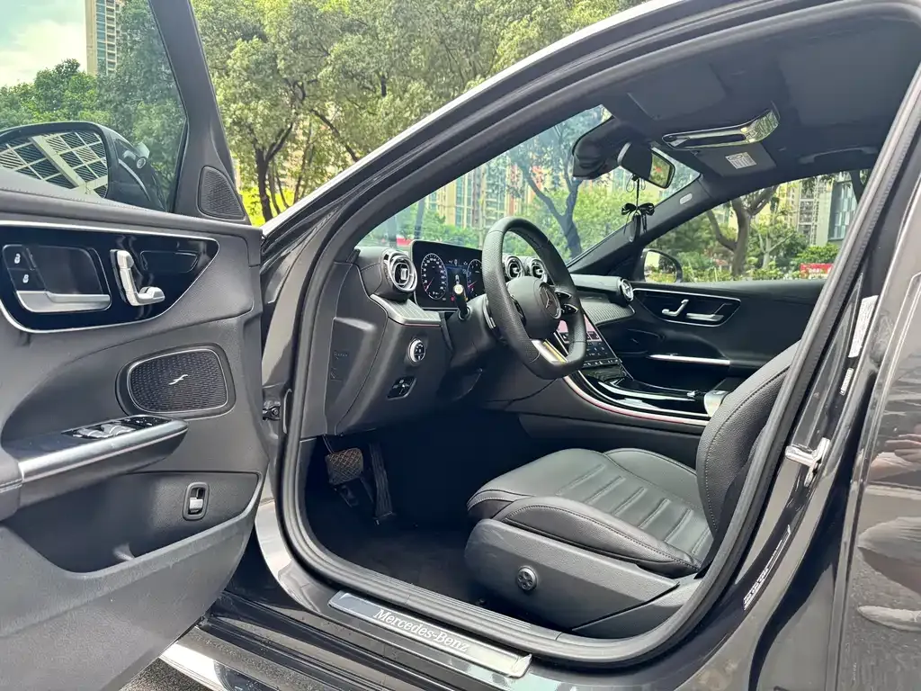 Mercedes-Benz C-Class 2023 из CN, фото 4