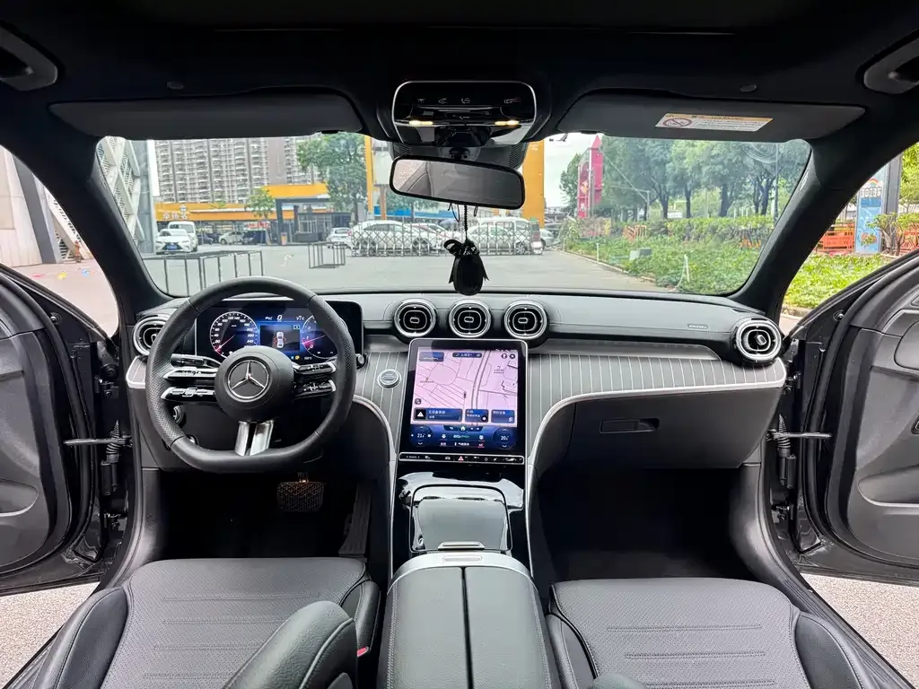 Mercedes-Benz C-Class 2023 из CN, фото 7