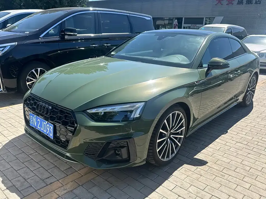 Audi A5 (Import) — фото 1
