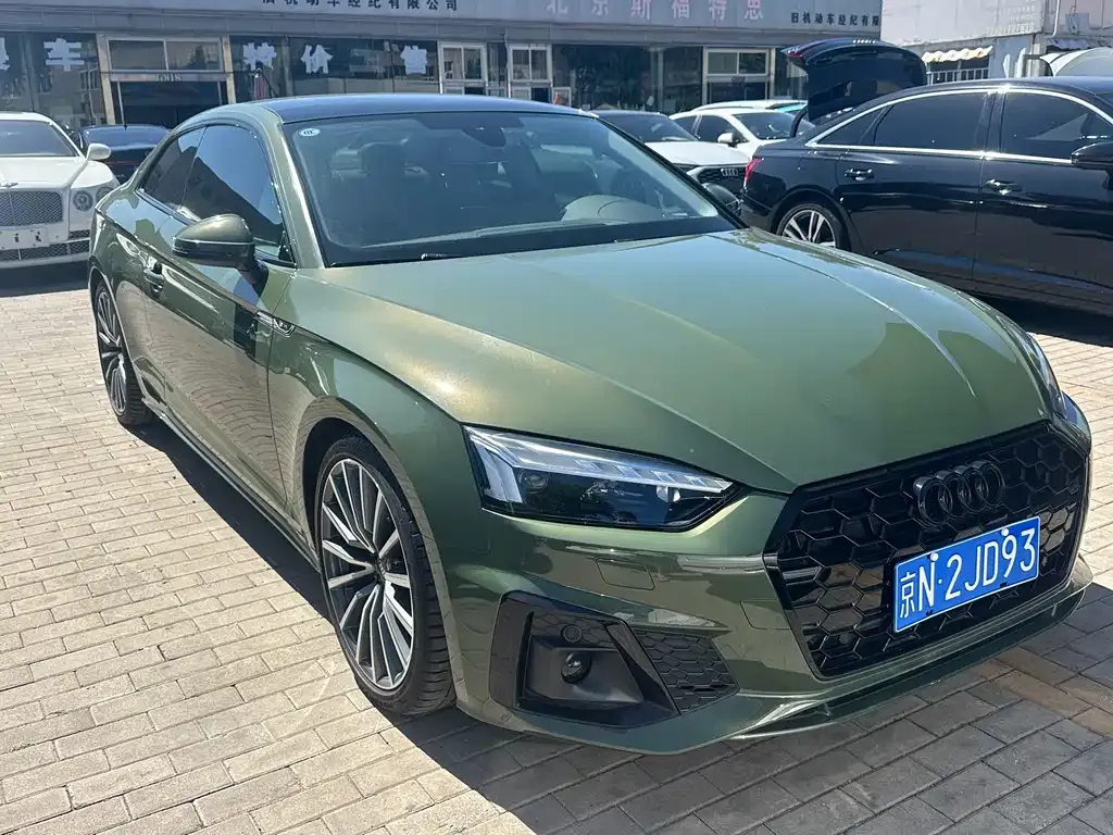 Audi A5 (Import) — фото 2