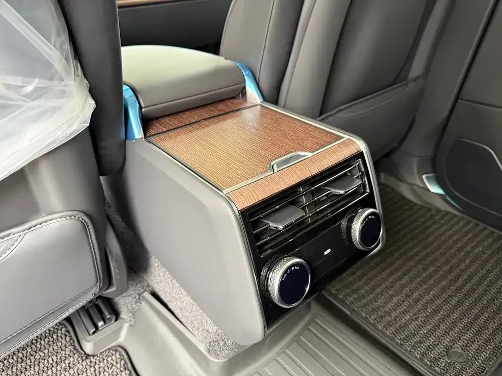 Land Rover Range Rover — фото 10